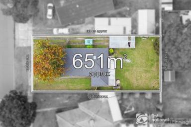 House For Sale - VIC - Cranbourne - 3977 - PERFECT DUAL- OCC OPPORTUNITY (STCA) ON AN EXCEPTIONAL 656m² (approx.) ALLOTMENT!  (Image 2)