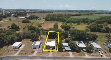 House For Sale - QLD - Ingham - 4850 - HIGHSET HOME - ONE FOR THE RENOVATOR! (Image 2)