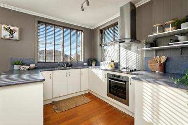 House For Sale - TAS - Riverside - 7250 - Welcome Home!  (Image 2)