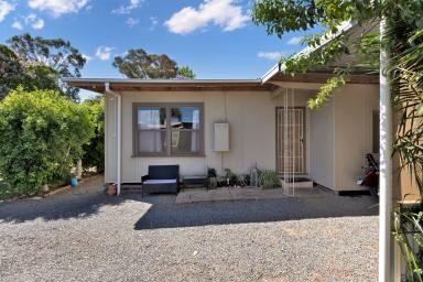 House For Sale - VIC - Mildura - 3500 - Welcoming Home, Great Investment  (Image 2)