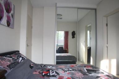 Flat For Lease - NSW - Hornsby - 2077 - Walk to Everything  (Image 2)