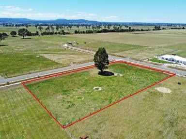 Residential Block For Sale - VIC - Lindenow South - 3875 - LARGE CORNER ALLOTMENT  (Image 2)