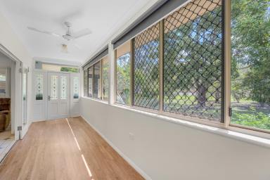 House For Sale - QLD - Burua - 4680 - YOUR COUNTRY ESCAPE MINUTES FROM TOWN!  (Image 2)