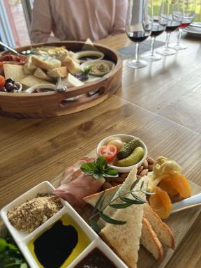 Business For Sale - SA - Adelaide - 5000 - Established SA Wine Tour Operator: 25+ Years, Branded Fleet & Growth Potential  (Image 2)