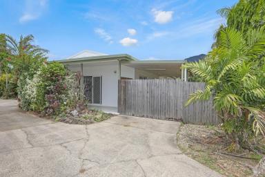 Duplex/Semi-detached For Lease - QLD - Edmonton - 4869 - Fantastic Fully Air Conditioned Villa - Garage with Remote (Image 2)