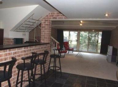 Townhouse For Lease - NSW - Carlingford - 2118 - Town House with a Difference - Spacious Tri-Level + uninterrupted views!  (Image 2)
