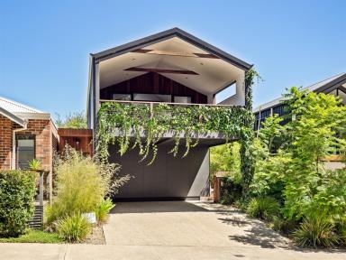 House For Sale - WA - Margaret River - 6285 - Stylish living on the edge of the forest.  (Image 2)