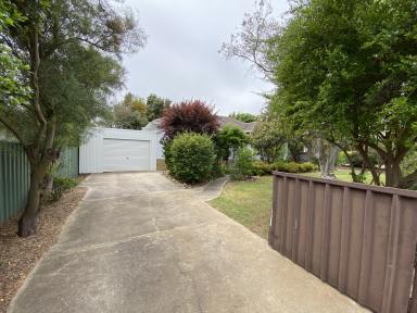 House For Lease - SA - Seaview Downs - 5049 - Renovated Family Home Awaiting New Tenants  (Image 2)