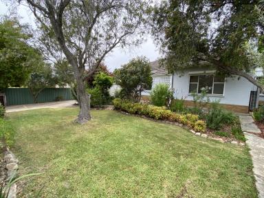 House For Lease - SA - Seaview Downs - 5049 - Renovated Family Home Awaiting New Tenants  (Image 2)
