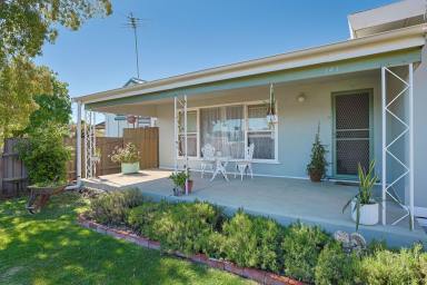 House For Sale - VIC - Merbein - 3505 - GAME ON (Image 2)