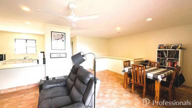 Townhouse For Sale - QLD - Dolphin Heads - 4740 - Where Life Feels Like a Holiday - Every Day  (Image 2)