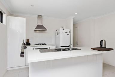 House For Sale - WA - Maddington - 6109 - Coming Soon - A Bright and Breezy Maddington Gem (Image 2)