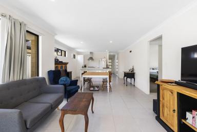 House For Sale - WA - Maddington - 6109 - Coming Soon - A Bright and Breezy Maddington Gem (Image 2)