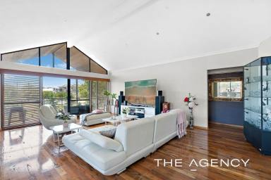 House For Sale - WA - Scarborough - 6019 - A Masterpiece of Timeless Elegance and Exceptional Lifestyle in a Prime Location (Image 2)