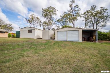 Lifestyle For Sale - QLD - Wondai - 4606 - Bring the Cars, the Caravan & the Crew - Space for All!  (Image 2)