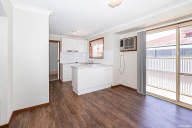 Unit Leased - NSW - Wagga Wagga - 2650 - LOW MAINTENANCE, CENTRAL CONVENIENCE (Image 2)