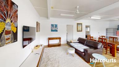 House For Sale - QLD - Childers - 4660 - BIG TOWN BLOCK - PLENTY OF SPACE FOR THE TOYS (Image 2)