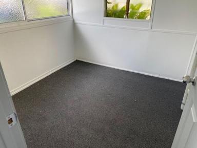 House For Lease - QLD - Berserker - 4701 - Colonial Cottage with character (Image 2)