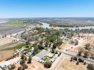 House For Sale - VIC - Mildura - 3500 - A Rural Lifestyle Awaits!  (Image 2)