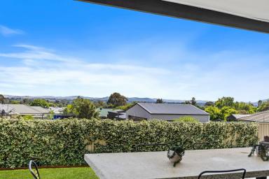 House For Sale - NSW - Mudgee - 2850 - ELEGANT DESIGN, EXCEPTIONAL LIVING  (Image 2)