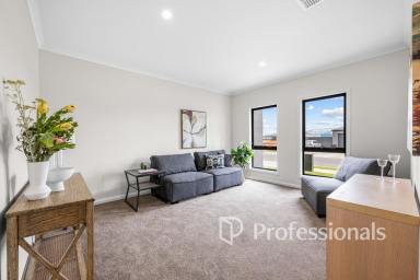 House For Sale - VIC - Mildura - 3500 - Fresh, Modern & Move-In Ready (Image 2)
