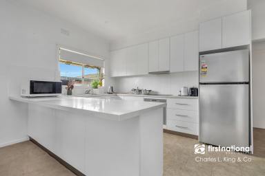 Unit For Sale - VIC - Echuca - 3564 - COME ON IN ... YOU'LL BE SURPRISED (Image 2)