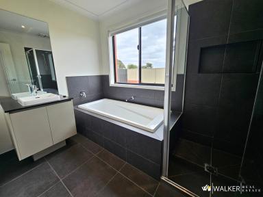 House For Sale - VIC - Kyabram - 3620 - "Modern Living in a Quality Estate"  (Image 2)