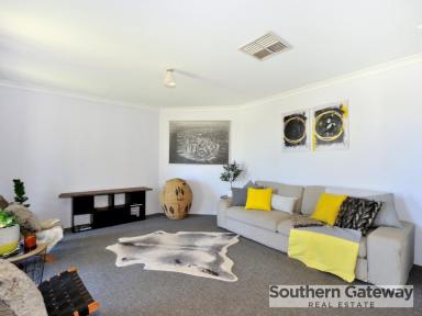 House For Lease - WA - Bertram - 6167 - EASY STYLE FOR EASY LIVING  (Image 2)