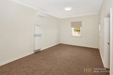 House For Lease - VIC - Horsham - 3400 - Great Opportunity.  (Image 2)