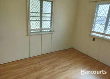 House Auction - QLD - Svensson Heights - 4670 - UNMISSABLE AUCTION - PRIME SVENSSON HEIGHTS BUYING  (Image 2)