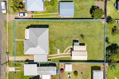 House For Sale - QLD - Svensson Heights - 4670 - Auction Passed In & Now Available  (Image 2)