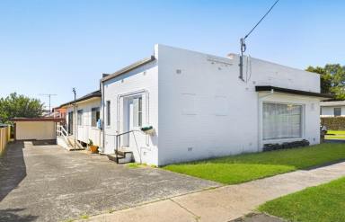 House For Lease - NSW - Fairy Meadow - 2519 - Charming 3-Bedroom Cottage with Studio | Spacious Living in Prime Fairy Meadow Location  (Image 2)