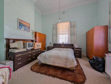 House For Sale - VIC - Quambatook - 3540 - Walk-In Walk-Out Opportunity  (Image 2)