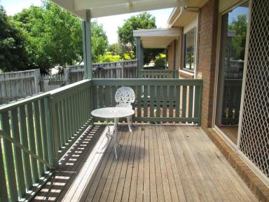 House For Lease - VIC - Eastwood - 3875 - SPACIOUS 3 BEDROOM, 2 BATHROOM HOME IN GREAT LOCATION  (Image 2)