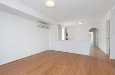 House For Lease - WA - Highgate - 6003 - Highgate City Living 5 + 2 + 2 Hyde Park precinct (Image 2)