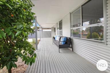 House For Sale - VIC - Wodonga - 3690 - CHARMING, LOW-MAINTENANCE LIVING IN IDEAL LOCATION (Image 2)