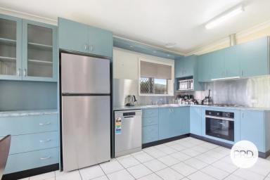 House For Lease - NSW - Lavington - 2641 - QUIET COURT LIVING! (Image 2)