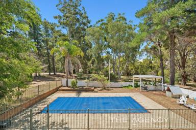 Acreage/Semi-rural For Sale - WA - Gidgegannup - 6083 - "To The Manor" (Image 2)