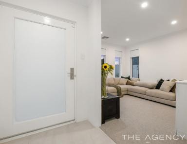 House For Sale - WA - Forrestfield - 6058 - TOP GUN - BEST OF THE BEST (Image 2)