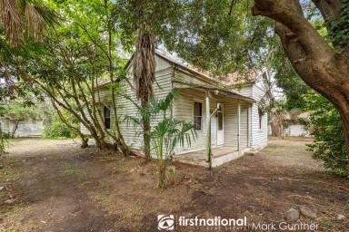 House Auction - VIC - Healesville - 3777 - Pegersham – A Rare Piece of Healesville History  (Image 2)