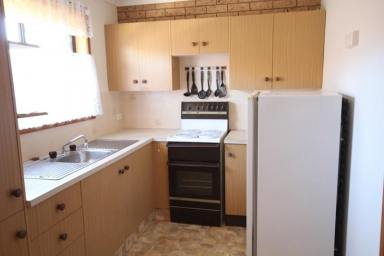 Unit For Lease - NSW - Taree - 2430 - Short Stroll To CBA  (Image 2)