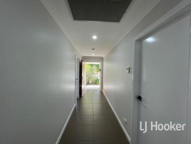 House For Lease - NSW - Inverell - 2360 - Large, Fully Furnished Family Home  (Image 2)