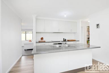 House For Sale - TAS - George Town - 7253 - Quality Family Home Offering Space, Comfort and Coastal Convenience  (Image 2)