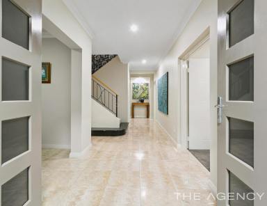 House For Sale - WA - Canning Vale - 6155 - Stunning Livingston Park Family home!!! (Image 2)