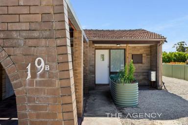 Duplex/Semi-detached For Sale - WA - Kalamunda - 6076 - Open Sun 11:30am  (Image 2)