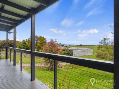 House For Sale - VIC - Toora - 3962 - QUIET COURT LOCATION ON THE EDGE OF TOWN  (Image 2)