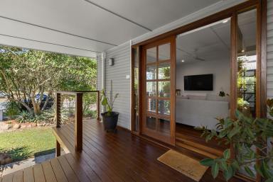 House For Sale - QLD - Cooroy - 4563 - Character Home on 1012sqm with Development Potential  (Image 2)