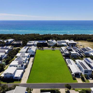 Residential Block For Sale - NSW - Kingscliff - 2487 - Premium lot in blue-chip pocket Nautilus Way frontage (Image 2)