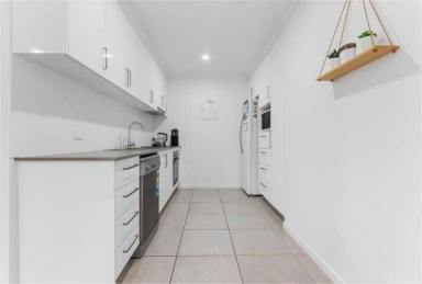 Duplex/Semi-detached Leased - QLD - Palmwoods - 4555 - PENDING: Modern Duplex in Quiet Cul-de-sac  (Image 2)