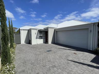 Unit For Lease - WA - Nollamara - 6061 - Quality Near New 3 Bed, 2 Bath, Double Garage Secure Unit Near Yokine Border  (Image 2)